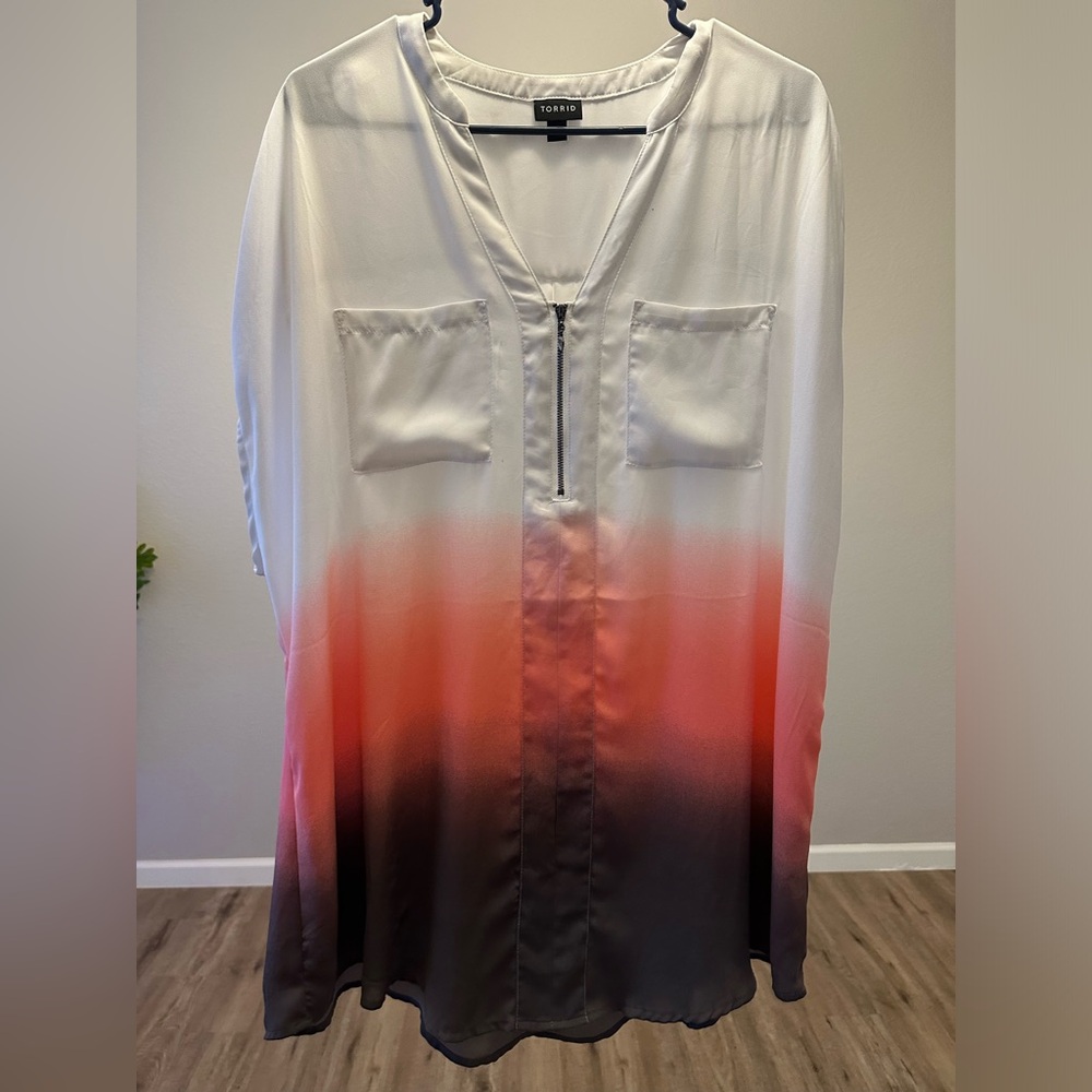 TORRID SIZE 2 2X 18-20 OMBRÉ NEOPOLITAN 34”PULLOVER TUNIC WORN ONCE